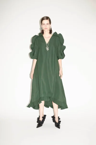 Look 11